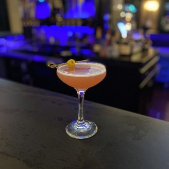 Bodega Bar & Grill - Bars Near Me - Covina, California