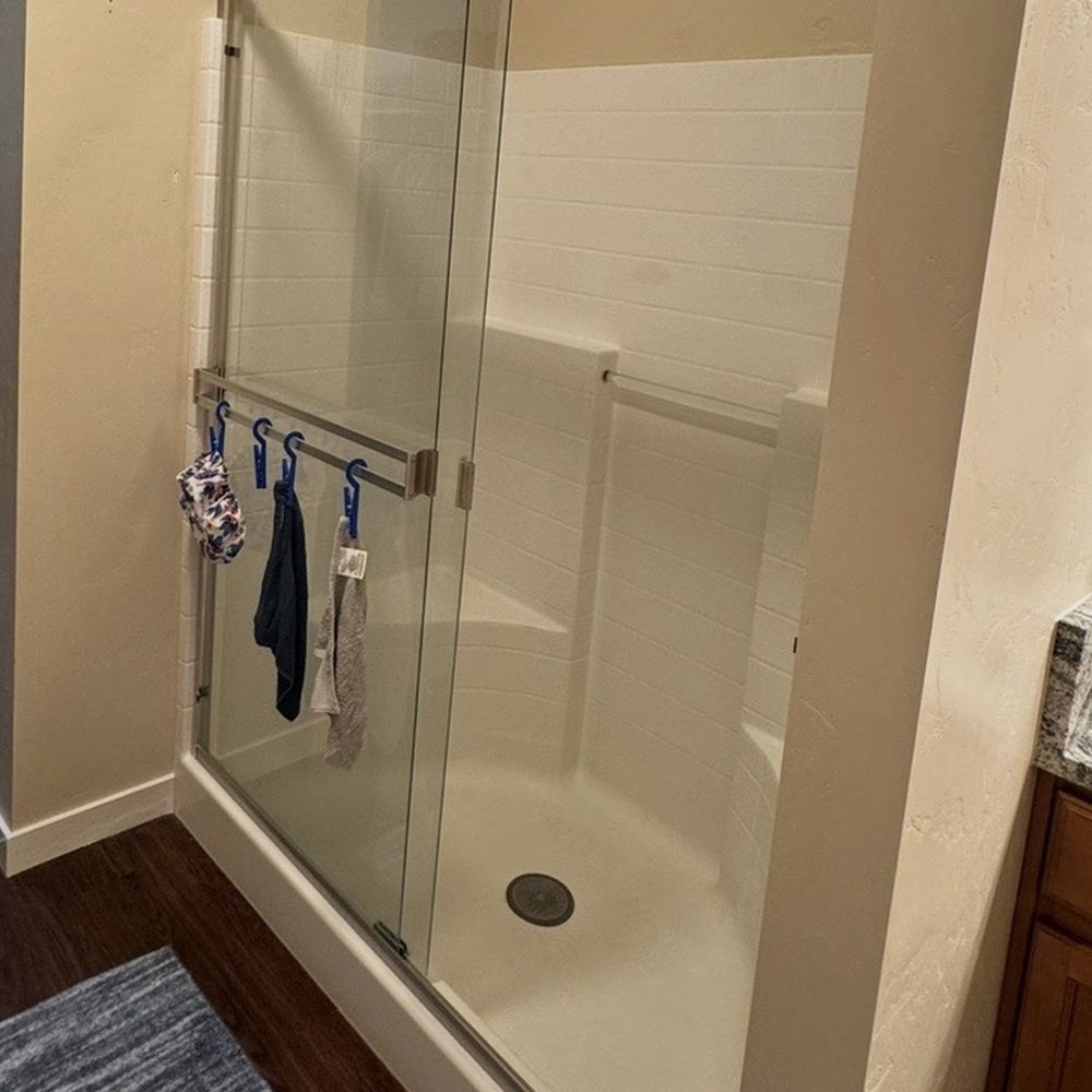 Tile Outlet & Granite - Shower before - Flooring Near Me - Boise, Idaho