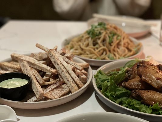 Saigon Alley Kitchen + Bar by null