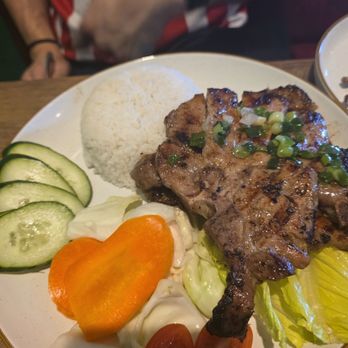 Silk Cafe & Bar - Rice Plate (Cơm Gà Chiên/Sườn Nướng) - Vietnamese Near Me - Sparks, Nevada Silk Cafe & Bar - Rice Plate (Cơm Gà Chiên/Sườn Nướng) - Vietnamese Near Me - Sparks, Nevada