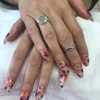 LB Nails Studio - My nails look even better than I wanted! Parking is a pain but it's so worth it! After trying many salons, I've FINALLY found my favourite! - Nail Salons Near Me - Long Beach, California