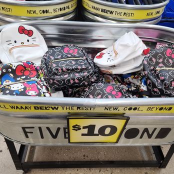 Five Below - Accessories Near Me - Cicero, Illinois Five Below - Accessories Near Me - Cicero, Illinois