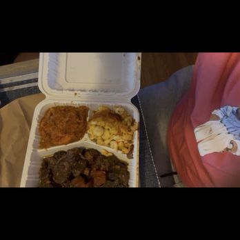 Delicious Dishes - Oxtail and Butter Beans, crab Mac and cheese, and candy yams - Caribbean Near Me - Edgewater Park, New Jersey