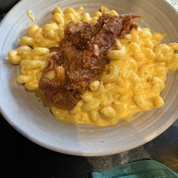 Worcester Beer Garden & Taproom - Pulled Pork Mac & Cheese - Beer Bar Near Me - Worcester, Massachusetts