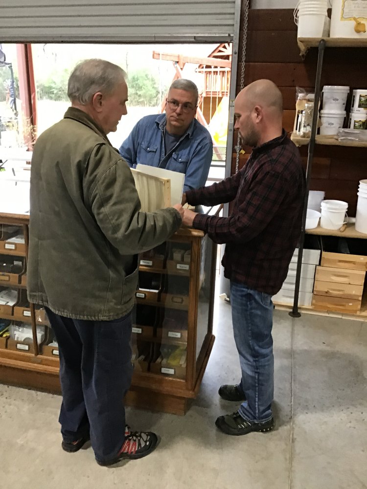 Winding Creek Apiary and Bee Supply - beekeeping in Conroe, TX