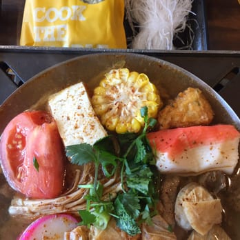 Boiling Point - Beef hot pot - Taiwanese Near Me - Bellevue, Washington