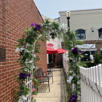 G Taste Crepe Cafe - Creperies Near Me - Huntington, New York