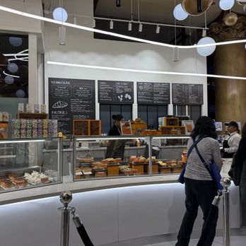 Dominique Ansel - Bakeries Near Me - Las Vegas, Nevada