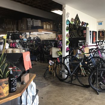 Flat Track Coffee - Coffee & Tea Near Me - Austin, Texas