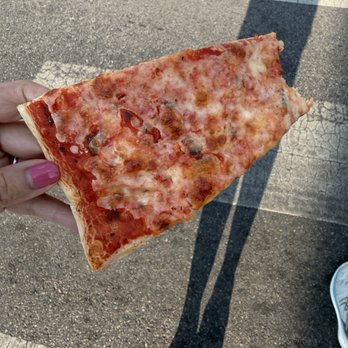 Bucktown Pizza - Pizza Near Me - Chicago, Illinois Bucktown Pizza - Pizza Near Me - Chicago, Illinois