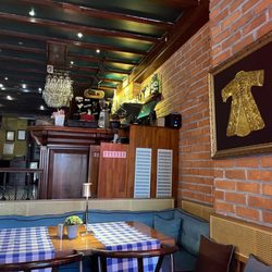 Pasha Cafe Restaurant - Inside