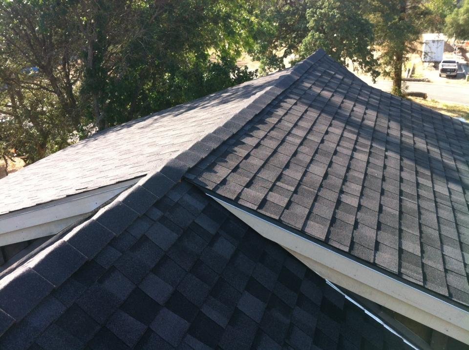 Slide of DW Roofing