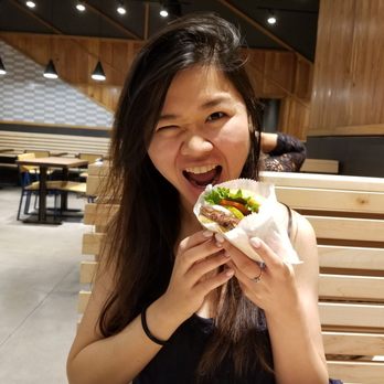 Shake Shack I-Drive - Enjoying my burger :) yums! - Ice Cream & Frozen Yogurt Near Me - Orlando, Florida