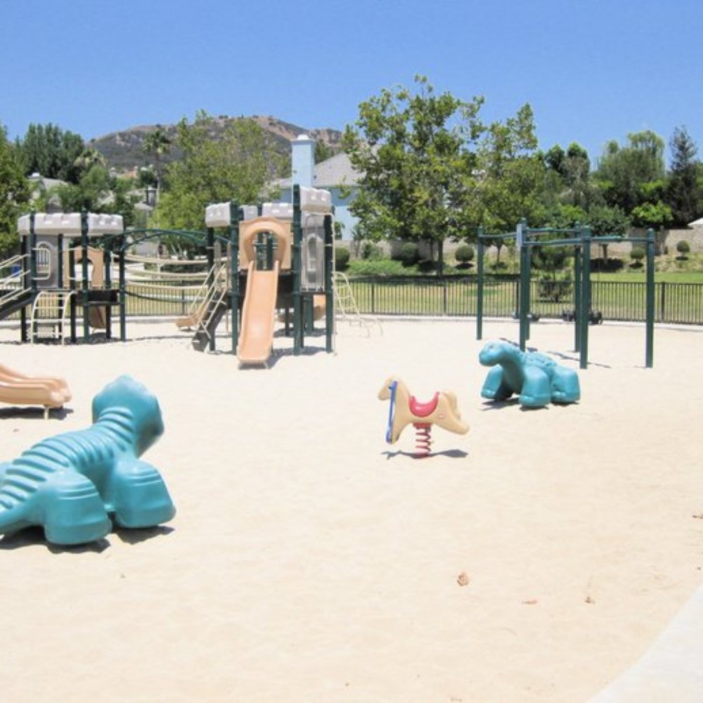 Castle Peak Park - Parks Near Me - Los Angeles, California Castle Peak Park - Parks Near Me - Los Angeles, California