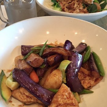 Roots - Garlic eggplant bowl w/ vegetables + purple rice and Taiwanese noodle bowl ($11.50 each) - Asian Fusion Near Me - Princeton, New Jersey Roots - Garlic eggplant bowl w/ vegetables + purple rice and Taiwanese noodle bowl ($11.50 each) - Asian Fusion Near Me - Princeton, New Jersey