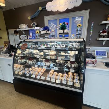 Nothing Bundt Cakes - Bakeries Near Me - Phoenix, Arizona