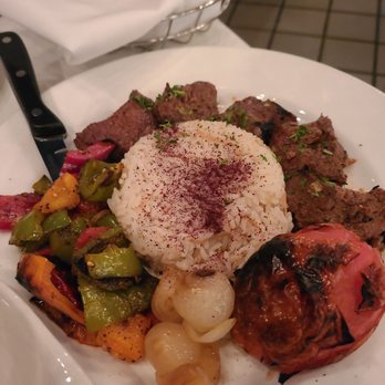 Cafe Santorini - Beef kebab (tender af) - Italian Near Me - Pasadena, California