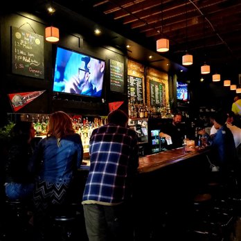 Dive Bar - Bar - Dive Bars Near Me - Cincinnati, Ohio