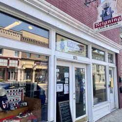 Reigning Cats & Dogs - Reigning Cats and Dogs