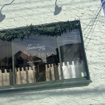 Sundays Off Cafe - Coffee & Tea Near Me - Bronx, New York