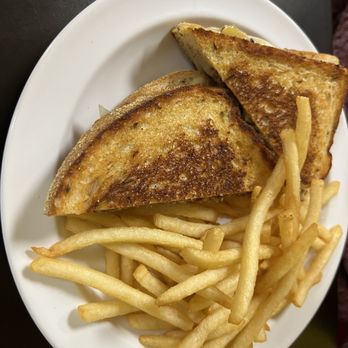 Mom's Diner - Patty melt - Diners Near Me - Pahrump, Nevada Mom's Diner - Patty melt - Diners Near Me - Pahrump, Nevada