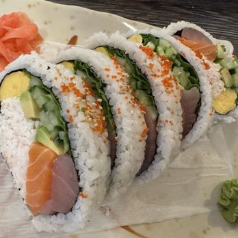 Sushi King House - Half a house roll - Japanese Near Me - Vancouver, British Columbia Sushi King House - Half a house roll - Japanese Near Me - Vancouver, British Columbia