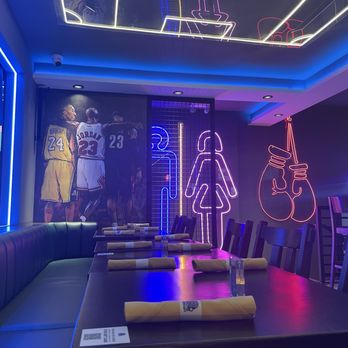 The U Bar And Grill - Bathroom - Sports Bars Near Me - New York, New York