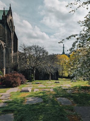 Glasgow Cathedral by null