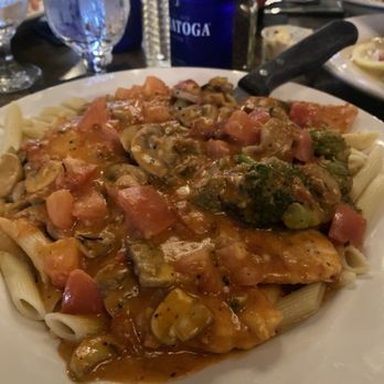 Lanie's Cafe - Italian Near Me - Albany, New York
