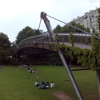 Promenade Plantée - One of the parks the Promenade Plantee crosses over. - Landmarks & Historical Buildings Near Me - Paris, 75