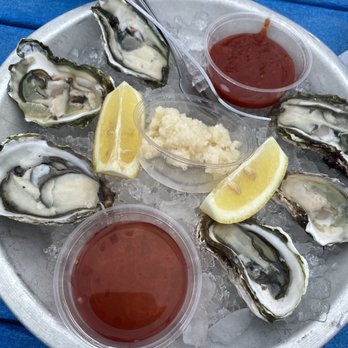 Sam's Chowder House - Oysters! - Seafood Near Me - Half Moon Bay, California Sam's Chowder House - Oysters! - Seafood Near Me - Half Moon Bay, California