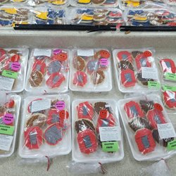 Handshoe Cakes and Cookies