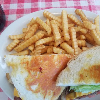Roys Cafe - Cafes Near Me - Barstow, California