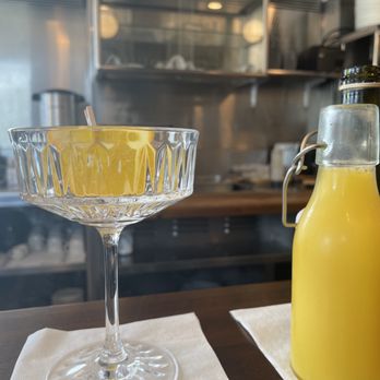 Fleur STL - Mismosa - Breakfast & Brunch Near Me - St. Louis, Missouri