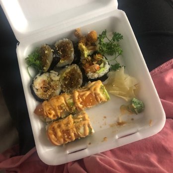 Oishii - kissing roll (bottom) and spider roll (top) - Sushi Bars Near Me - Clovis, New Mexico
