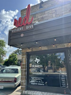 Red Dessert Dive by null