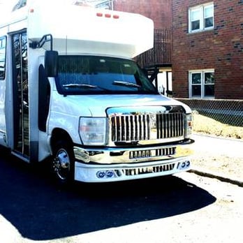 Night Life Transportation - Party Bus 20 Passenger - Taxis Near Me Night Life Transportation - Party Bus 20 Passenger - Taxis Near Me