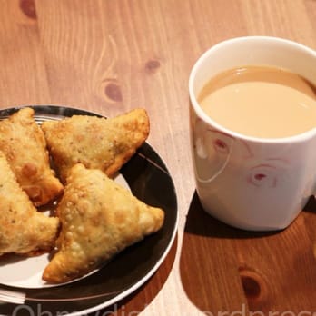 Momo House - Sweet Indian tea warms me up and melts my heart too.  Delicious samosas were so silky and scrumptious. - Food Trucks Near Me - Portland, Oregon