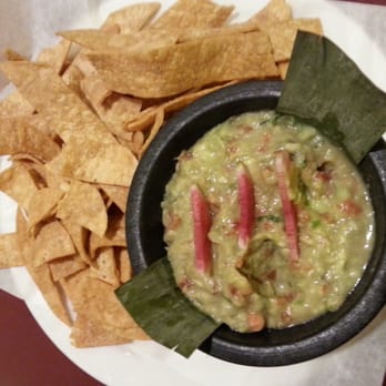 Picante - Guacamole and chips (very fresh) - Mexican Near Me - Berkeley, California