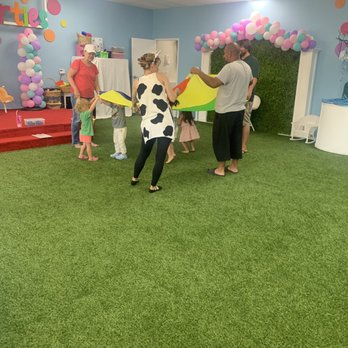 Play and Parties - Party Characters Near Me - Orange, California Play and Parties - Party Characters Near Me - Orange, California