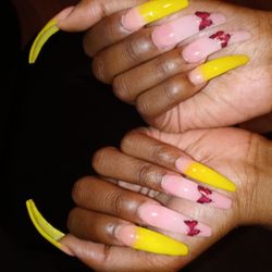 Kweststyles - XXL Butterfly Nail extension