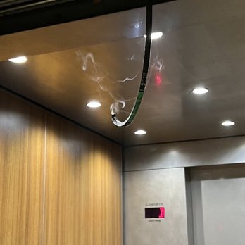 Hyatt Regency Chicago - Was stuck in this elevator - Hotels Near Me - Chicago, Illinois Hyatt Regency Chicago - Was stuck in this elevator - Hotels Near Me - Chicago, Illinois