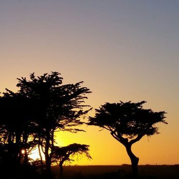 Sharp Park Restaurant - Stunning sunset - American Near Me - Pacifica, California