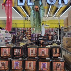 Five Below
