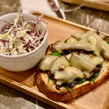 Simplylife Bakery Cafe - Mushroom and spinach on toast with Gouda cheese tea set. - Cafes Near Me - Hong Kong, HK Simplylife Bakery Cafe - Mushroom and spinach on toast with Gouda cheese tea set. - Cafes Near Me - Hong Kong, HK