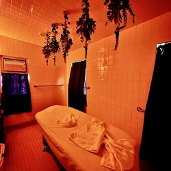 International Day Spa - Hydrotherapy room