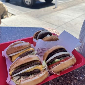 In-N-Out Burger - Fast Food Near Me - Phoenix, Arizona In-N-Out Burger - Fast Food Near Me - Phoenix, Arizona