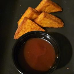 Queso Frito & guava sauce.  Yummy