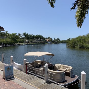 Rumrunners - Seafood Near Me - Cape Coral, Florida Rumrunners - Seafood Near Me - Cape Coral, Florida