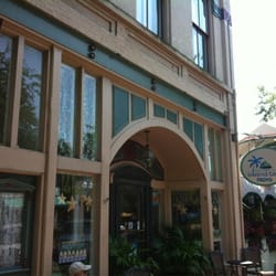Island Time Ice Cream & Frozen Yogurt - Front